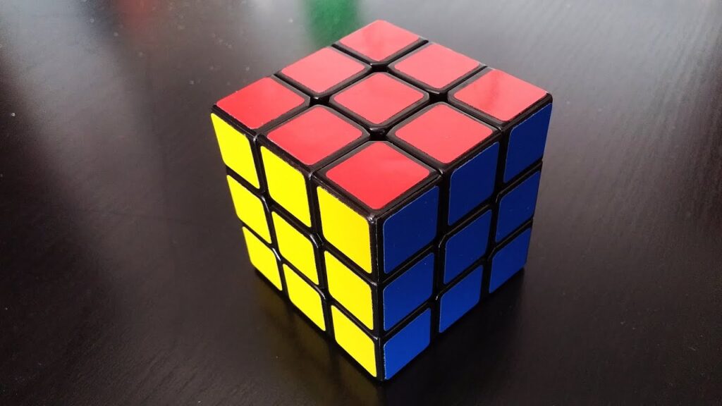 El Cubo Rubik: El Juguete de Medio Siglo que Sigue Encantando al Mundo