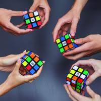 7 Pasos para Resolver el Cubo Rubik y Cómo Funciona Cada Paso